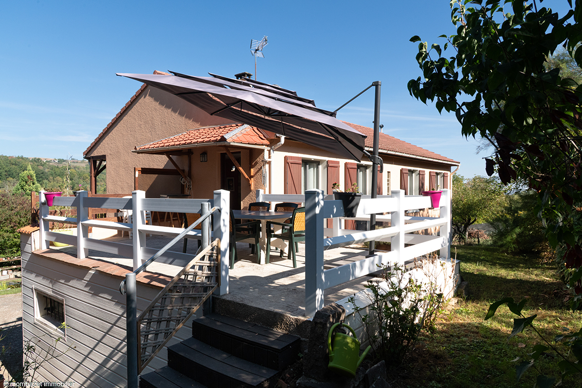 Maison 6 pièces 112 m² · à Châtel-Guyon · 111,7 m² · 233 800 €
