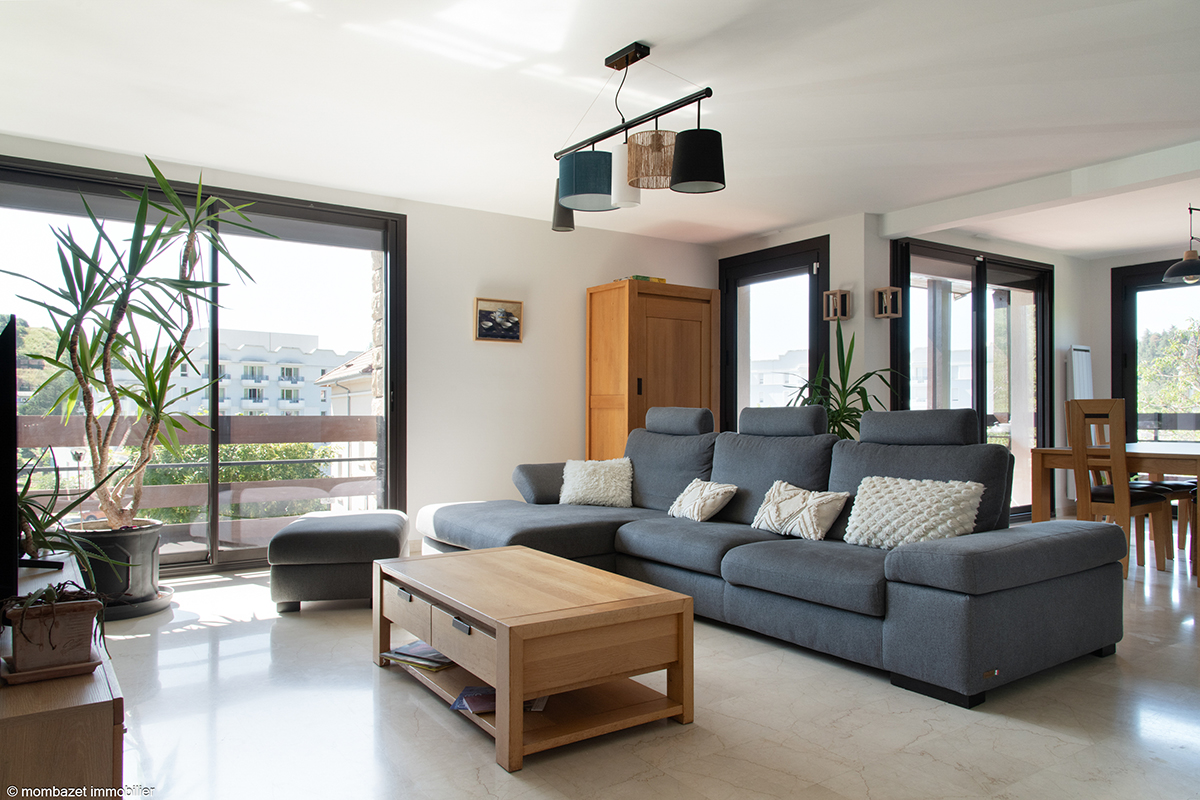 Maison 8 pièces 211 m² · à Châtel-Guyon · 211 m² · 402 000 €