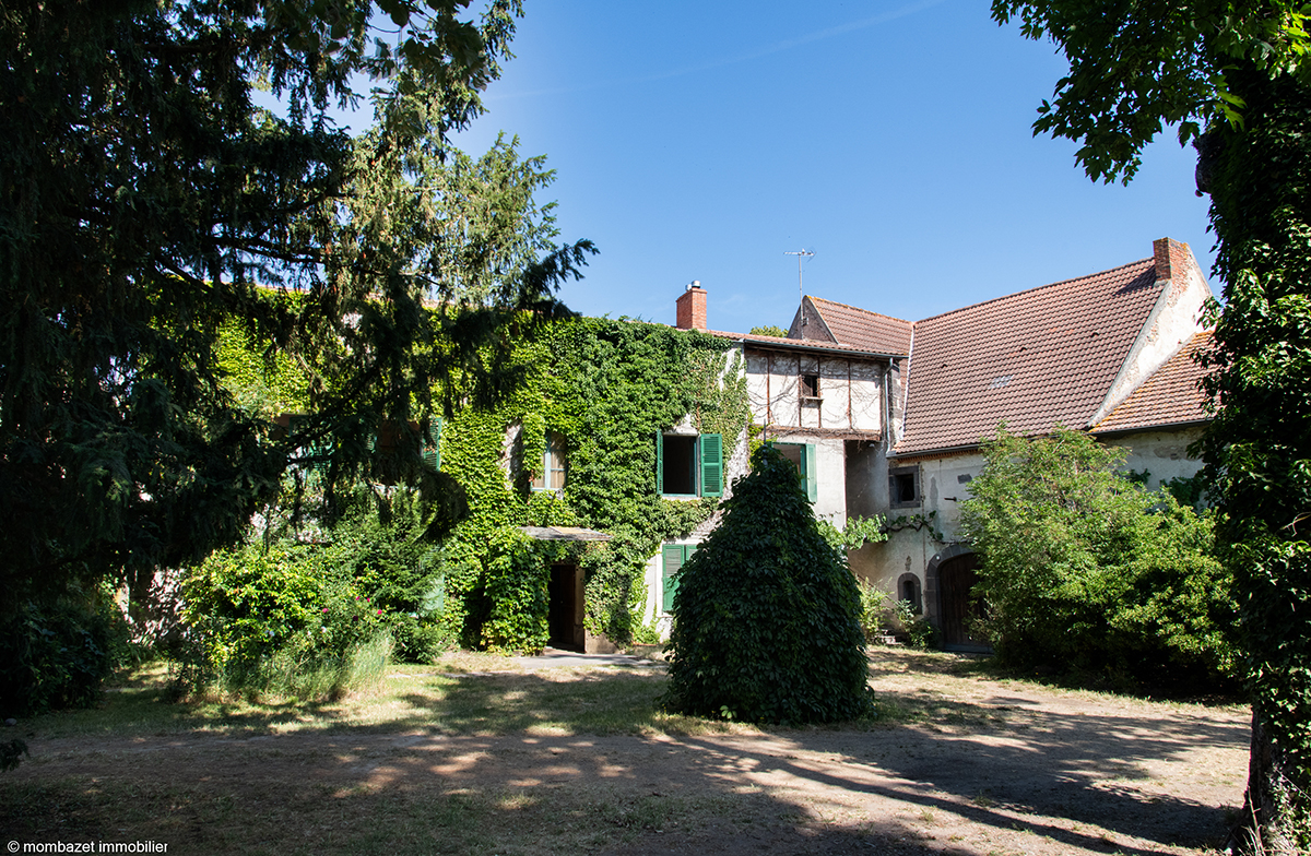 Maison 4 pièces 134 m² · à Chambaron sur Morge · 134 m² · 328 000 €